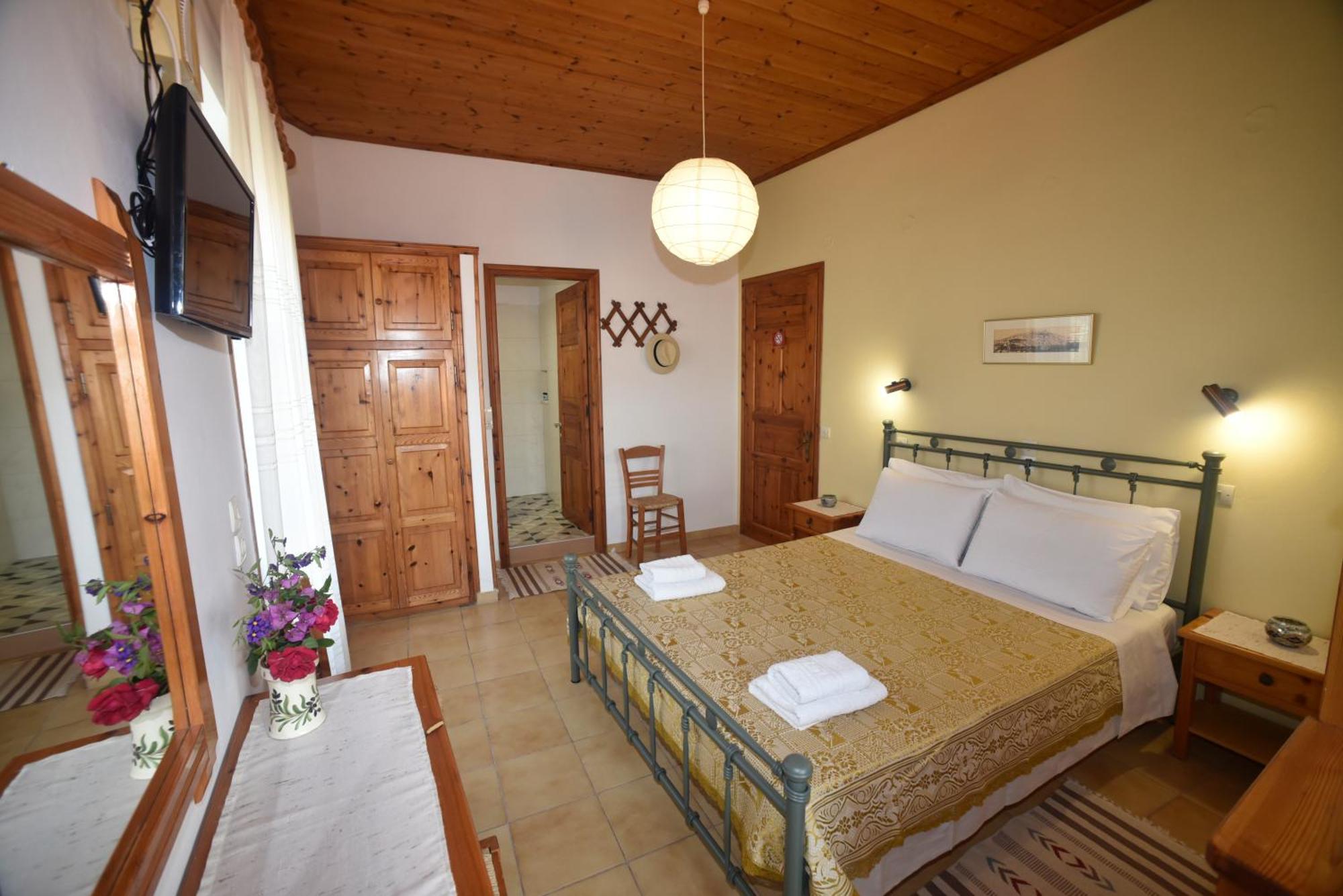 Evanthia Toroz Rooms & Studios Μήθυμνα Εξωτερικό φωτογραφία