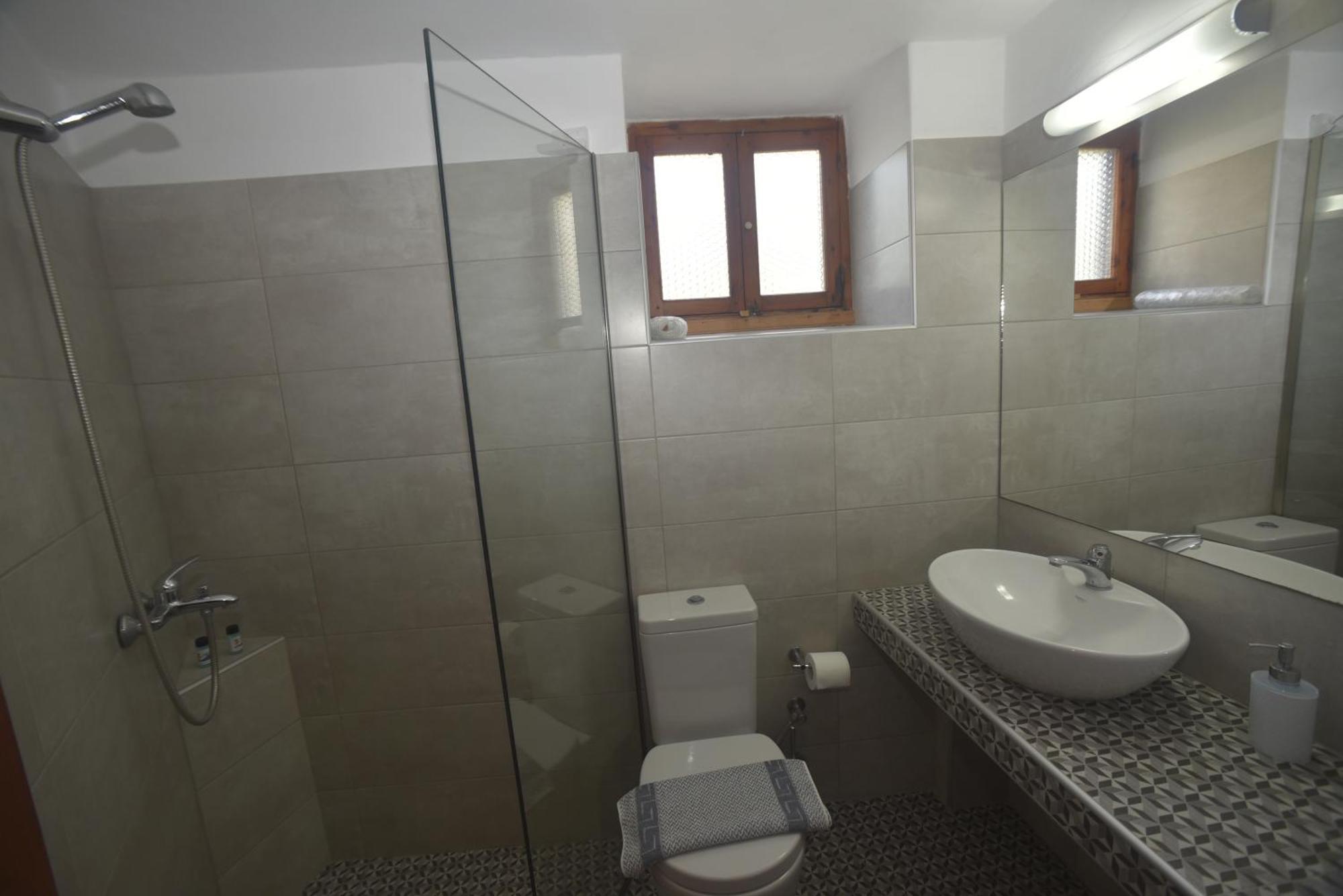Evanthia Toroz Rooms & Studios Μήθυμνα Εξωτερικό φωτογραφία